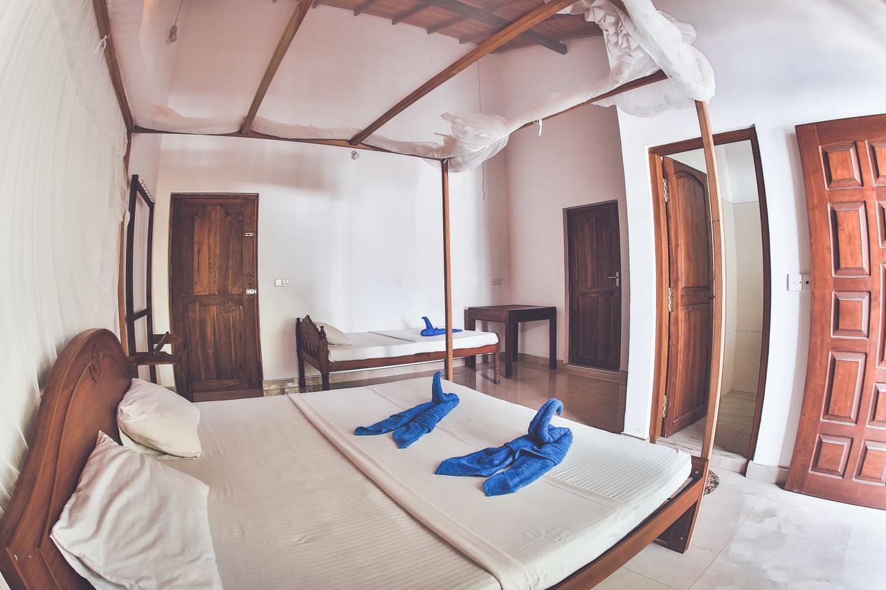 Rupa'S Hotel Arugam Bay Buitenkant foto
