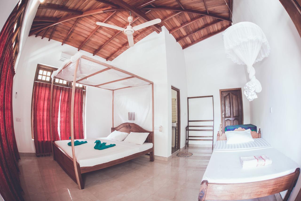 Rupa'S Hotel Arugam Bay Buitenkant foto
