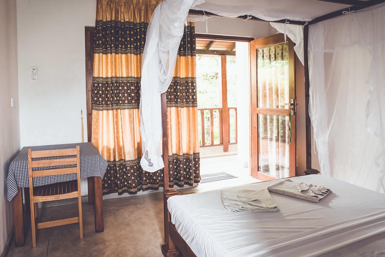 Rupa'S Hotel Arugam Bay Buitenkant foto